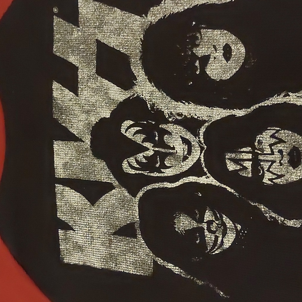 KISS Official Brand Long Sleeve Tee Thermal - Picture 4 of 4